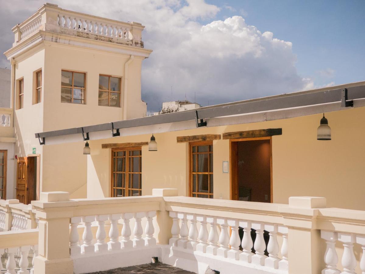 Casona 1914 Quito - Gothic Cathedral View Rooftop Exterior photo
