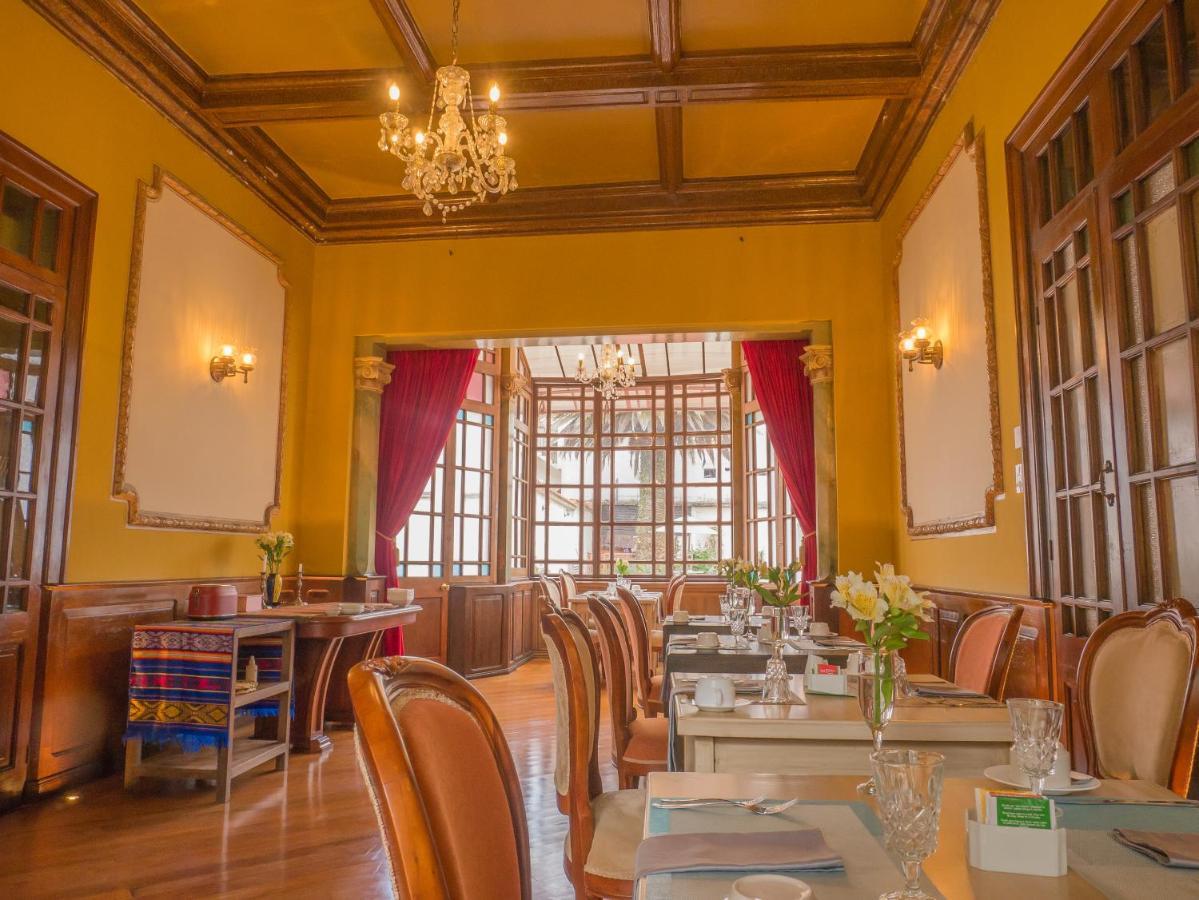 Casona 1914 Quito - Gothic Cathedral View Rooftop Exterior photo